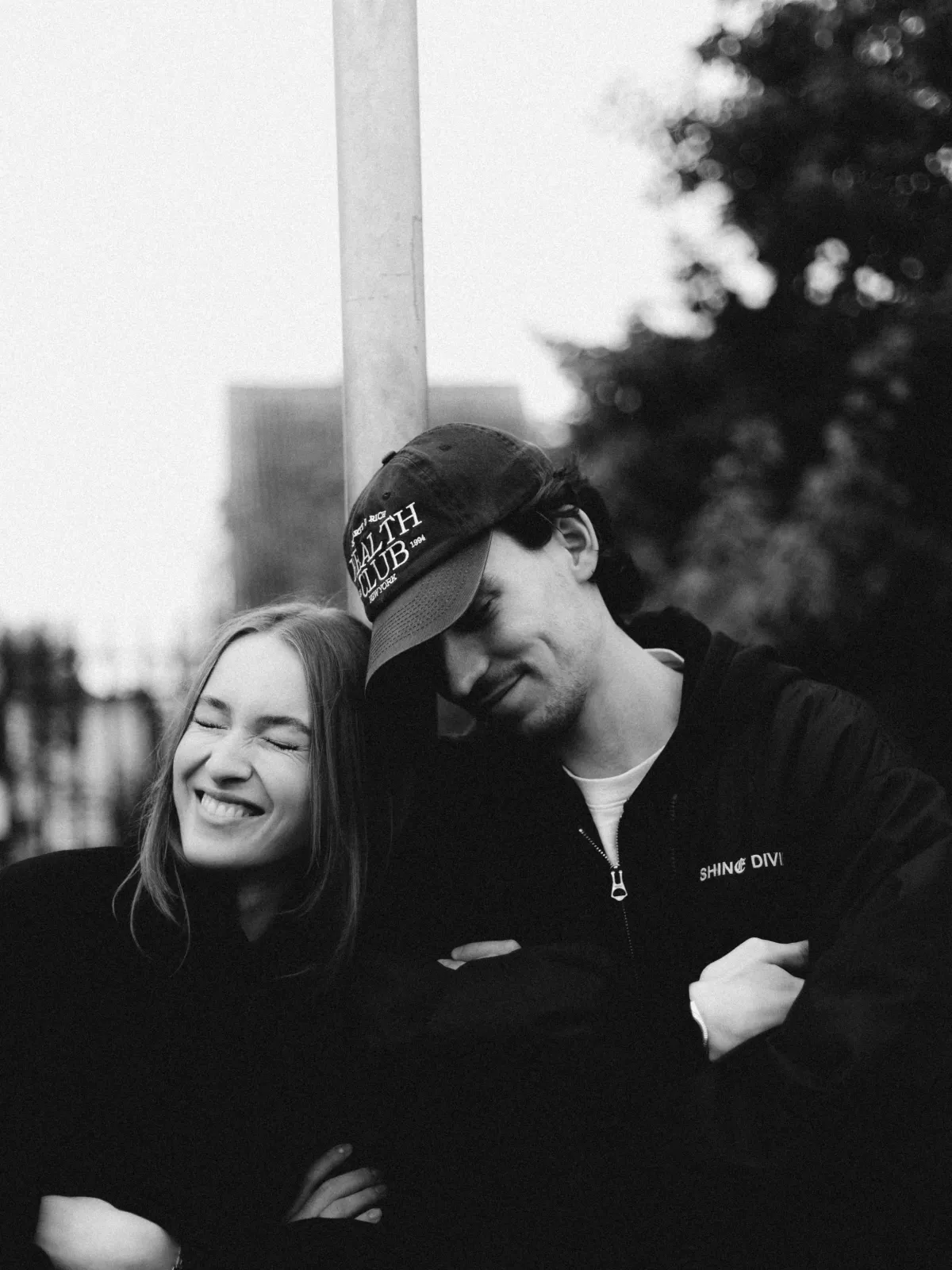 Love Story среди зелени — фотосессия для пары на природе, Брест