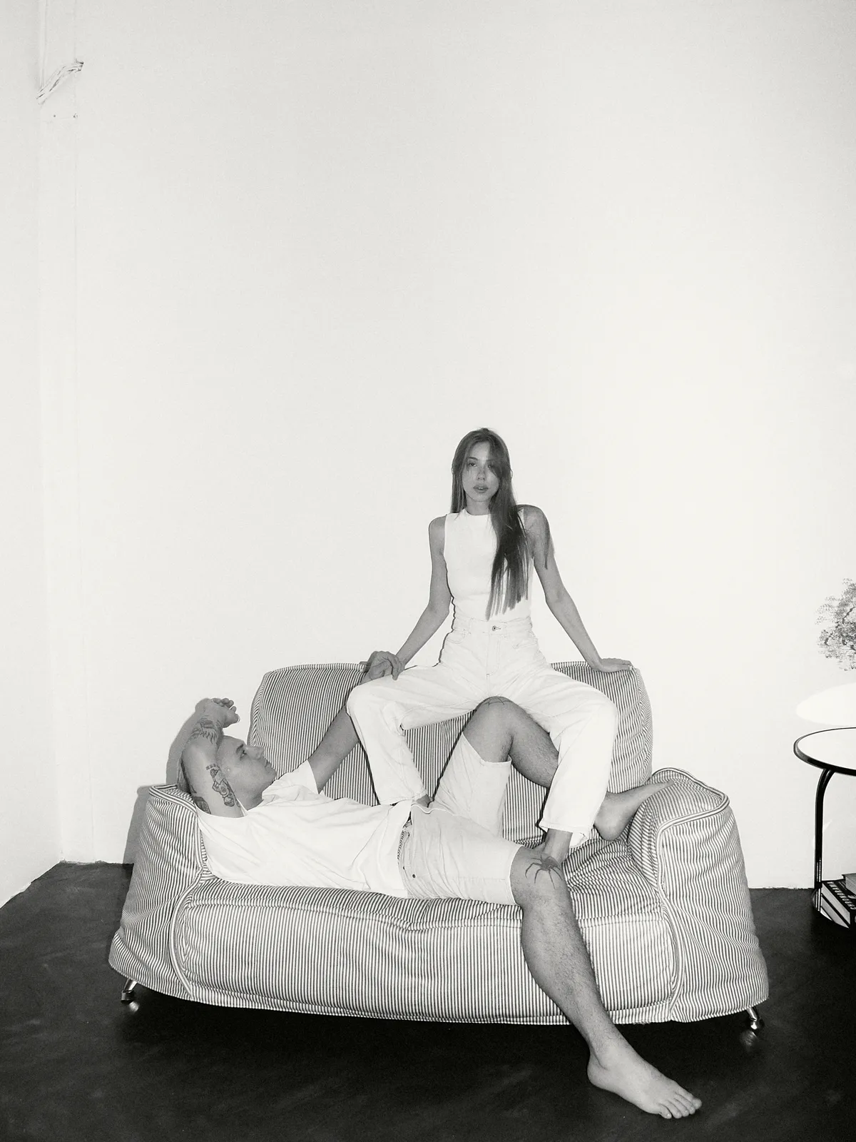 Фотограф Яна Мемей за работой — процесс съёмки Love Story в Бресте