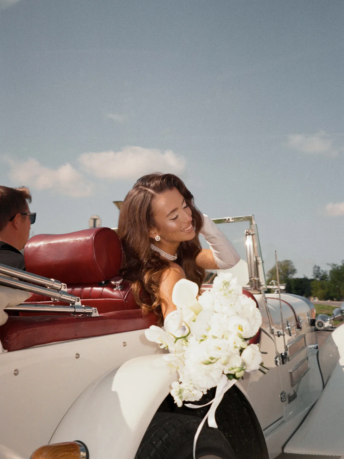 Фотограф Яна Мемей во время свадебной съёмки в Бресте